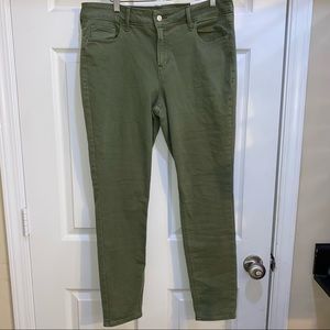 NWT Old Navy Rockstar Super Skinny Olive Jeans 14